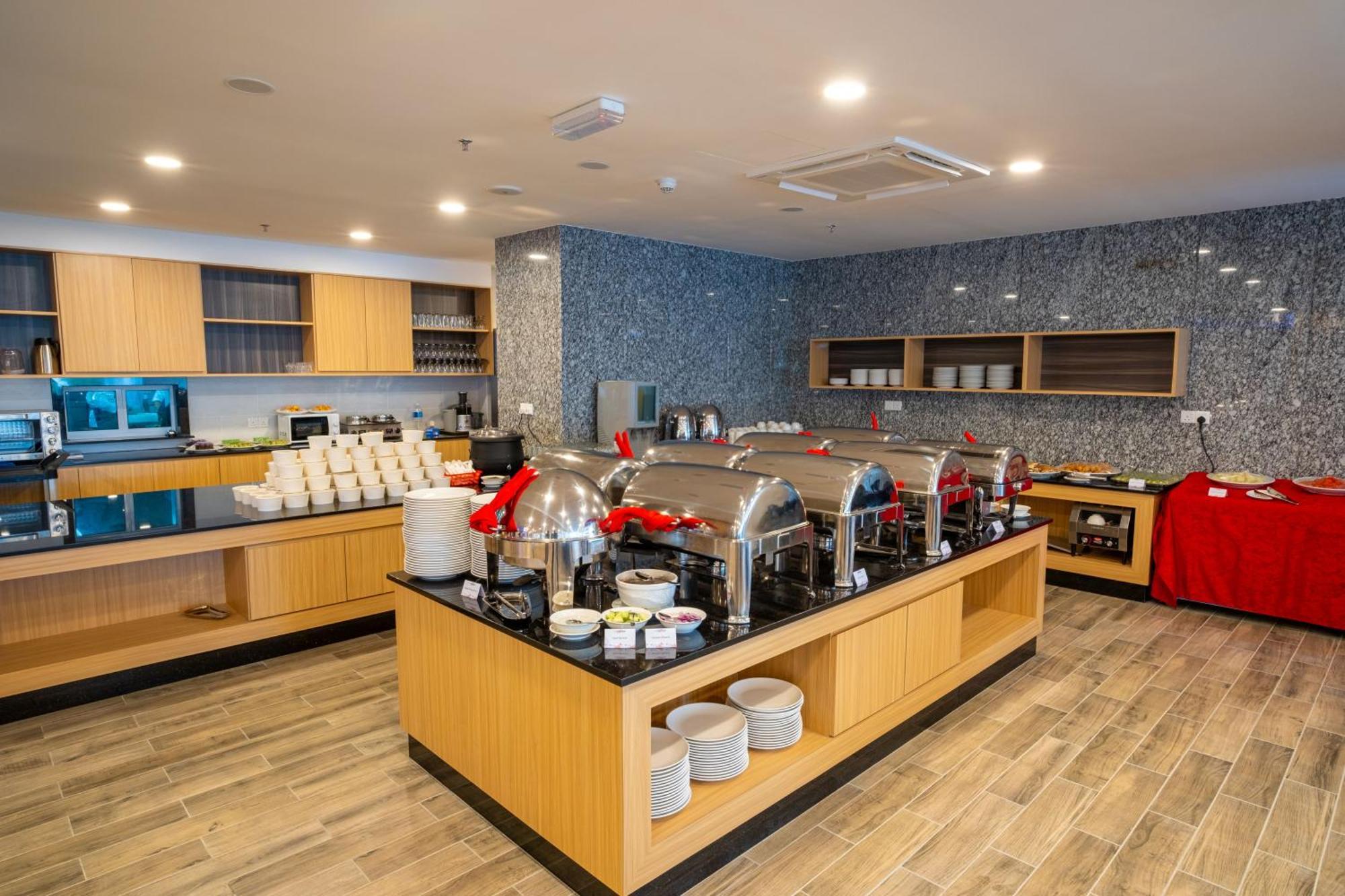 City Rise Hotel Miri Kültér fotó